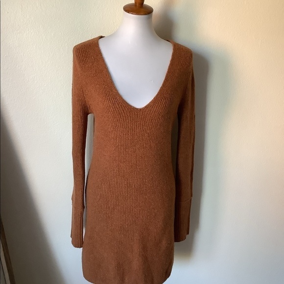 Something Navy Fitted Long Sleeve Tunic Sweater - Picture 5 of 11